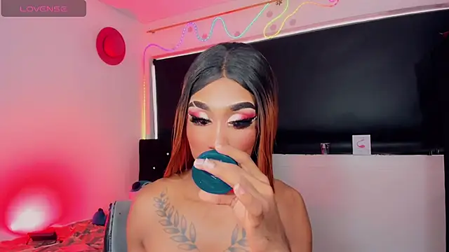 Kendall_hornyy Webcam Show