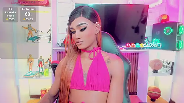 Pokazy przed kamerką – Kendall_hornyy