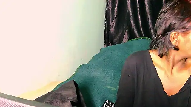 Fuckable_Nasty_MILF Show in webcam