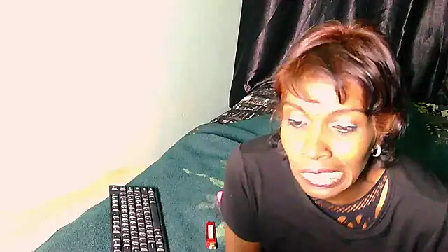 Fuckable_Nasty_MILF Webcamshow
