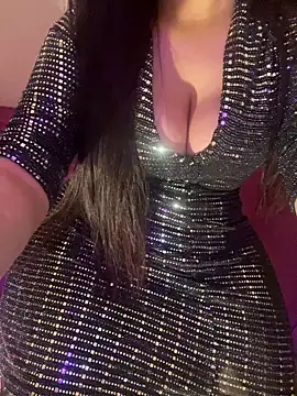 Choumokh3 Adlı Modelin Canlı XXX Sohbeti