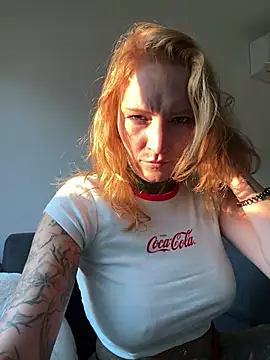 redNatified Webcam-Show