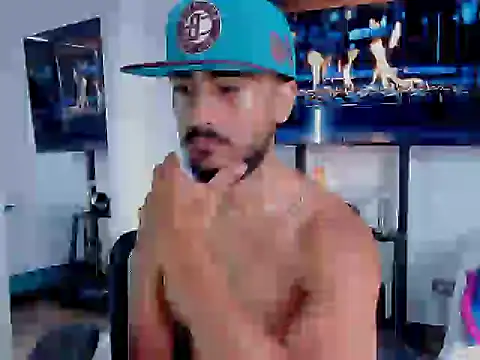 david__johnson372n Live XXX chat