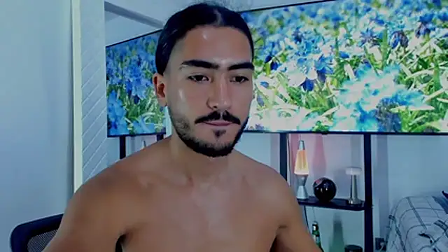 david__johnson372: διαδικτυακό σόου στην κάμερα