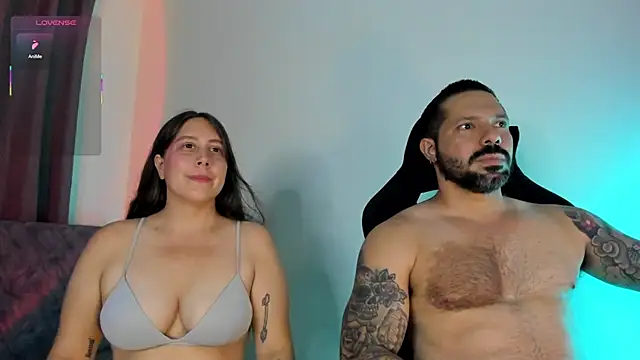 Živý XXX chat FreeLoveCouple