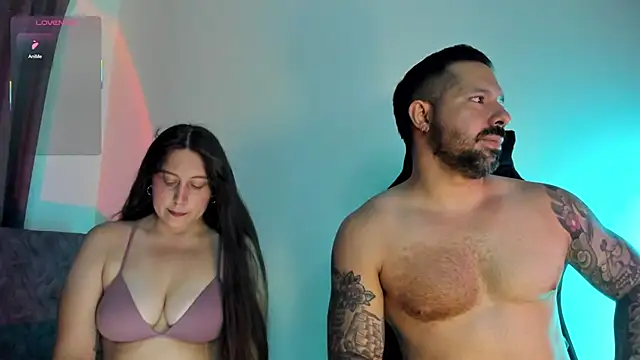 FreeLoveCouple 在線直播表演