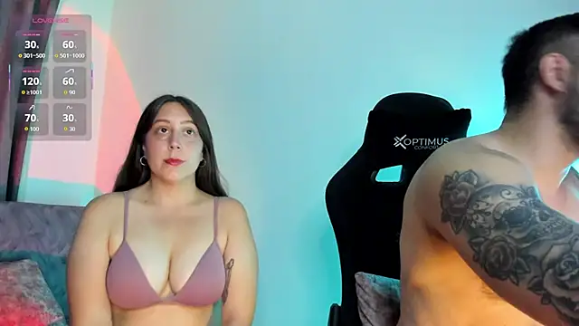 Вебкам-шоу FreeLoveCouple