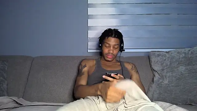 عرض كام BlackBullTitus