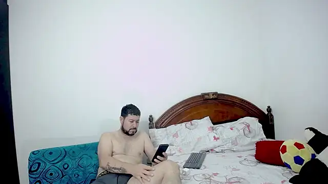 ambar_jacksonn: διαδικτυακό σόου στην κάμερα