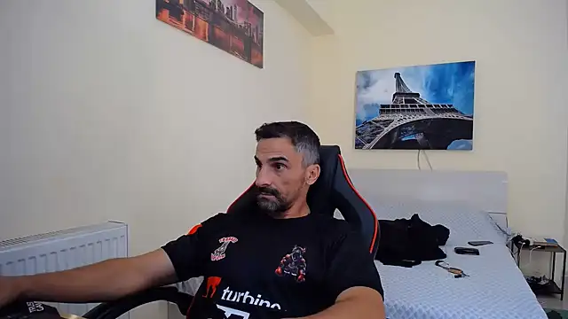 Show modela amydamarw na web-kameri