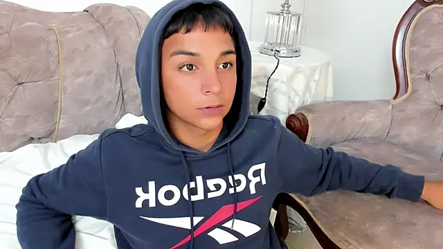 Seductivo_jr webcam show