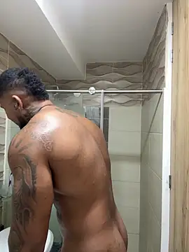 zaiin_diesel Webcamshow