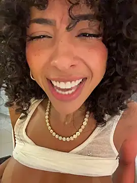 OSHUN_ Webcam show