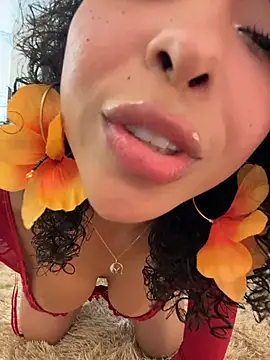 OSHUN_ Show in webcam
