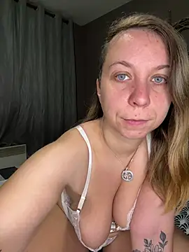 Aphrodite-22n Webbikameraesitys