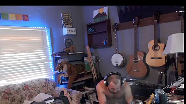 Show de itsjameswebbscope na webcam
