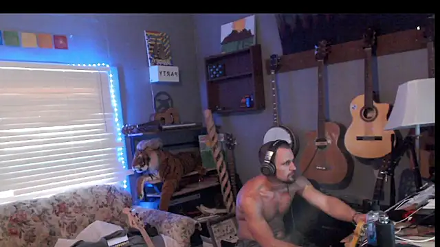 Show Webcam de itsjameswebbscope