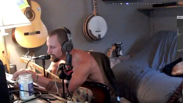 הופעת וובקאם של itsjameswebbscope