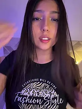 Maii_chan's Webcam Show