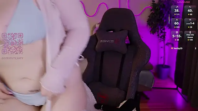 cosycute_ élő XXX-chatje