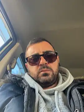 Pokazy przed kamerką – petan33