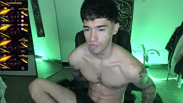 Damon__333 Pertunjukan Webcam