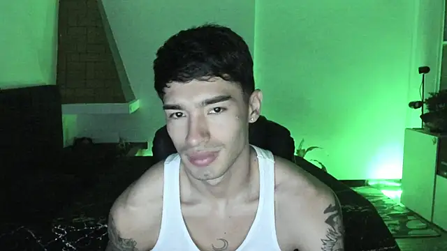 Show Webcam de Damon__333