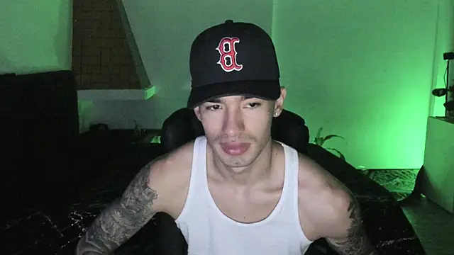 Damon__333 Show Webcam