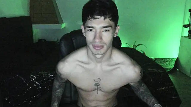 Damon__333 Pertunjukan Webcam