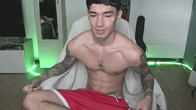 Damon__333 Шоу с уебкамера