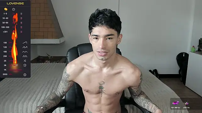 Damon__333 网络视讯表演