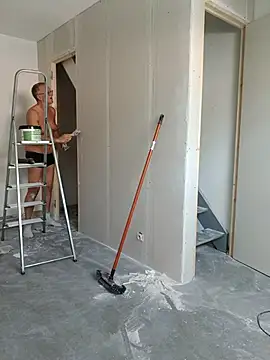 Pokazy przed kamerką – claudeperver68
