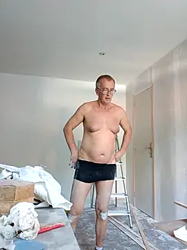claudeperver68 Show in webcam