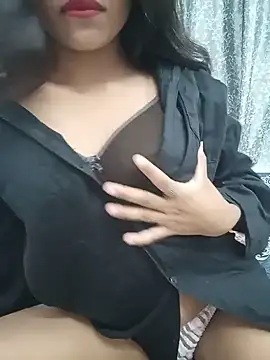 Tannu_Tanyaa's Live XXX Chat