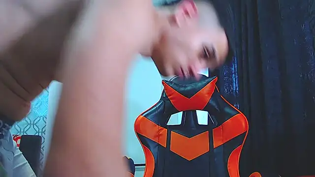 Вебкам-шоу ADAM_HOT