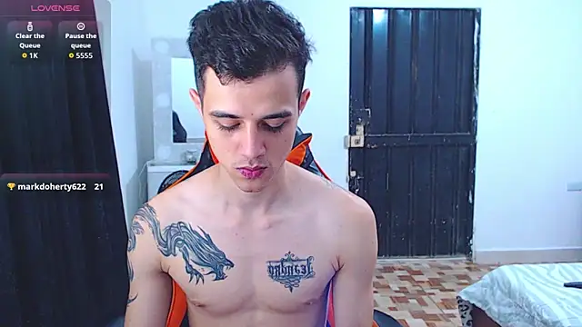 ADAM_HOT 网络视讯表演