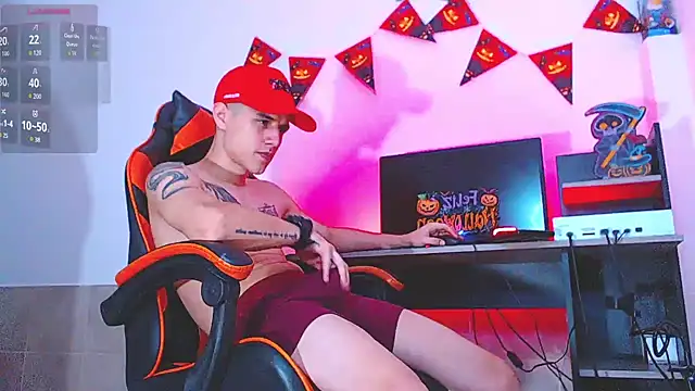 ADAM_HOT – Kamerová šou