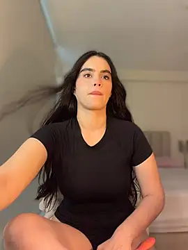 Mavi_Coles – Naživo XXX chat