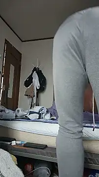 07YUKIO – webcam-show