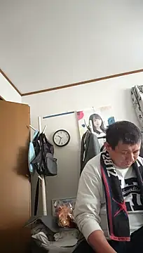 07YUKIO Show in webcam