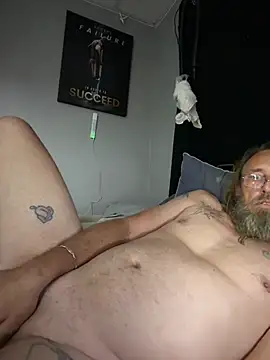THE-CHAMPLOVENIPPLES73's Webcam Show