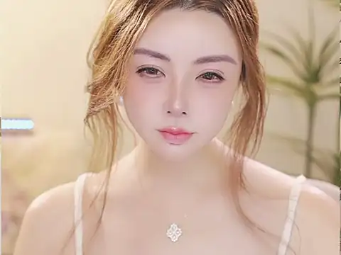 Qiaoqiao__ Live XXX Chat