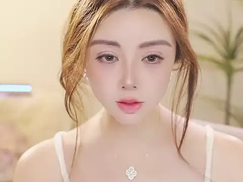 Chat XXX en directo de Qiaoqiao__