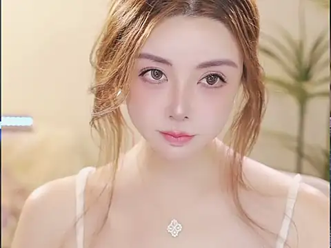 Qiaoqiao__ 现场XXX聊天