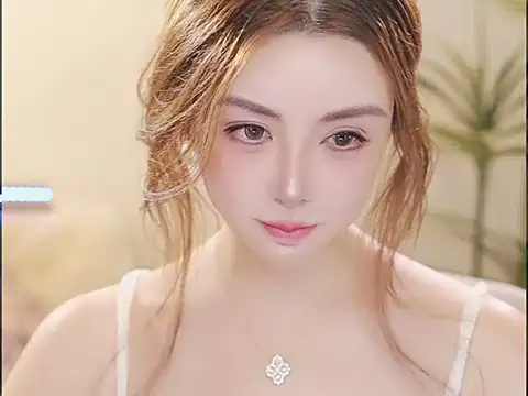 Qiaoqiao__ 在線直播表演