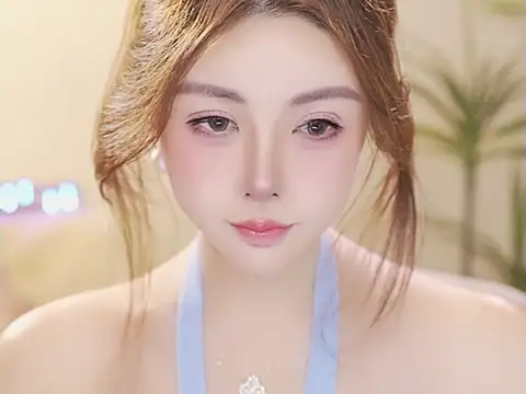 Chat +18 de Qiaoqiao__ ao vivo