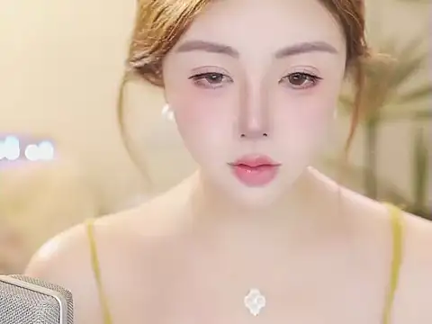 Qiaoqiao__のライブXXXチャット