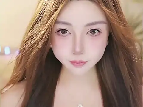 Chat +18 de Qiaoqiao__ ao vivo