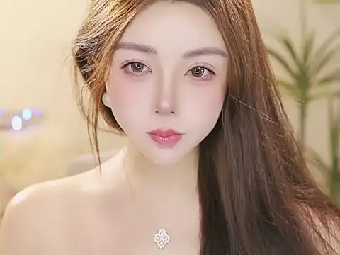 Chat +18 de Qiaoqiao__ ao vivo