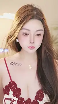 Qiaoqiao__ লাইভ চ্যাট রুম